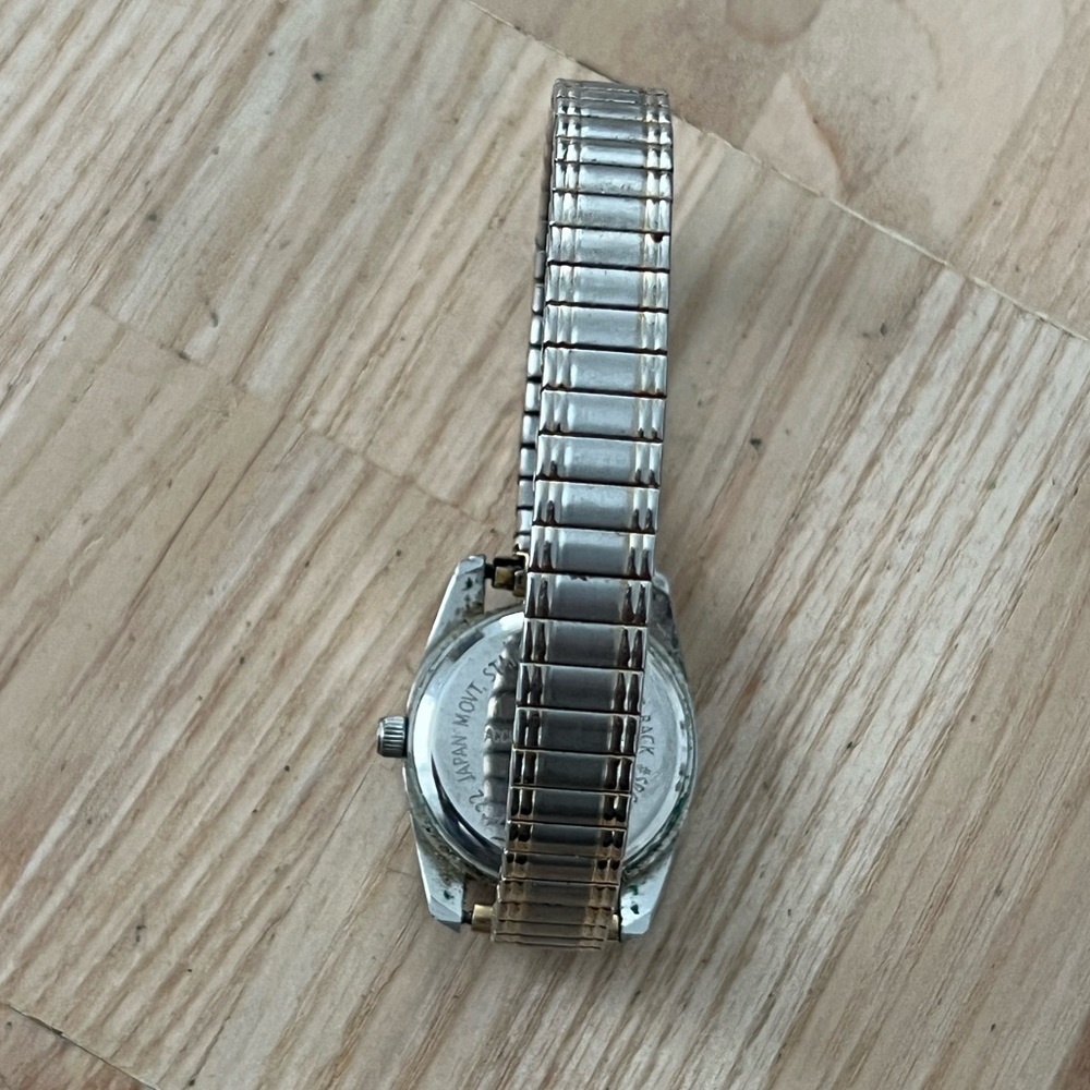 Fashion Watch Accutime Brand - Picture 6 of 9